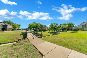 Josey Place community photo 36